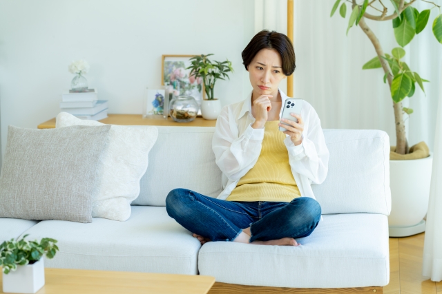 関節リウマチは何科で診てもらうべきなのか