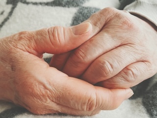 朝の手のこわばりのイメージ